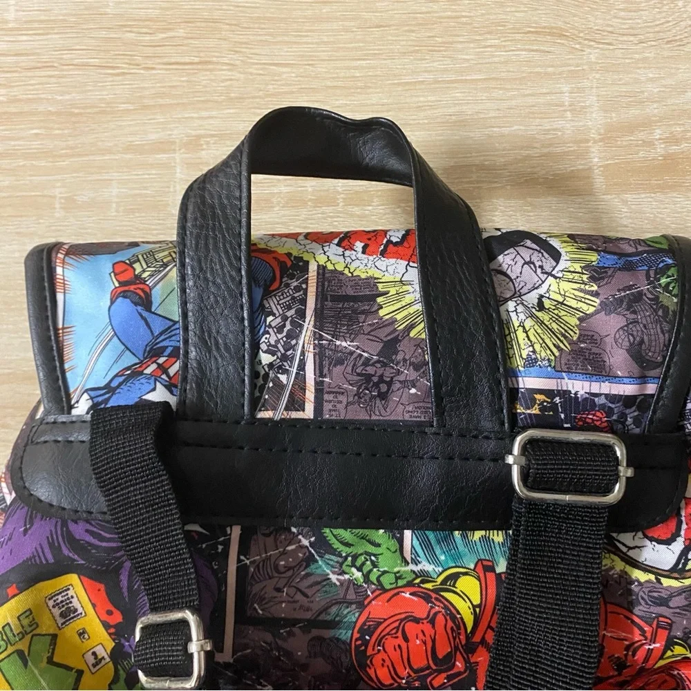 Marvel Avengers Comic Backpack Knapsack Drawstring Spiderman Hulk Iron Man NWOT